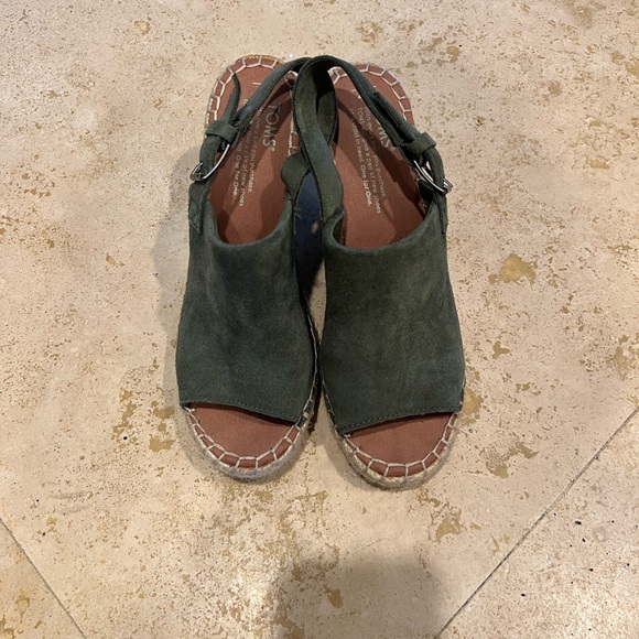 Toms Monica Suede Wedge - Green - 7 - Picture 4 of 7